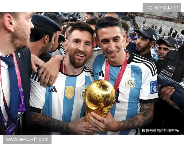 阿根廷队中场组织出色，助力球队稳扎稳打迈向胜利